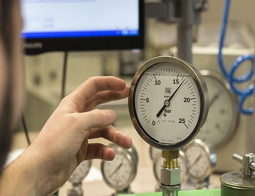 Measurement and control instruments